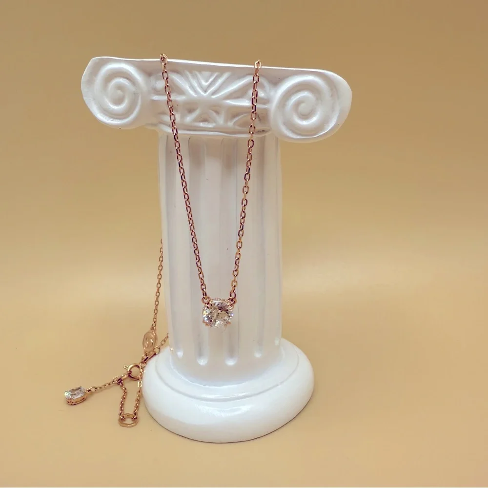 🦢SWAROVSKI NECKLACE 🦢 - Picture 10 of 15
